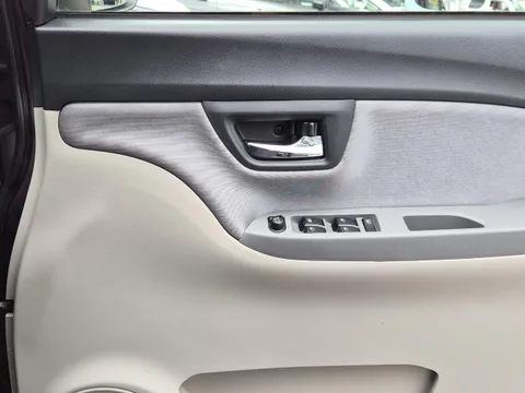 Toyota Pixis Joy