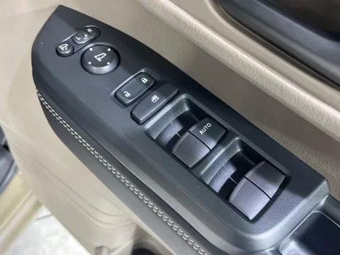 Honda N-BOX Joy