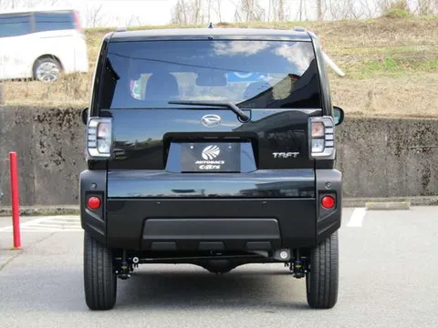 Daihatsu Taft