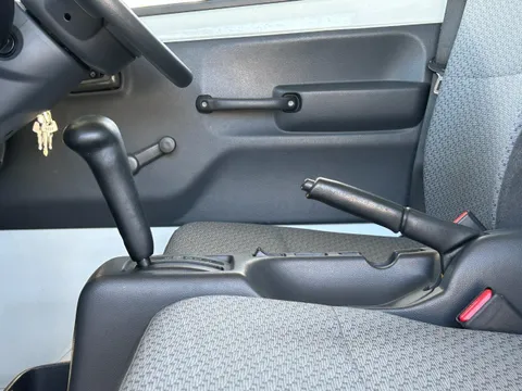 Nissan Clipper Truck