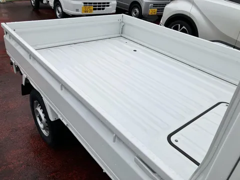 Nissan Clipper Truck