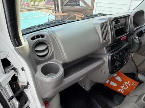 Nissan Clipper