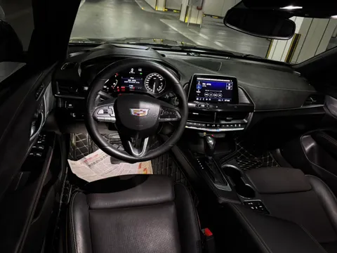 Cadillac CT4