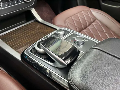 Mercedes-Benz Mercedes-Benz GLS