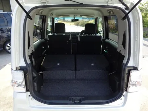 Toyota Pixis Space