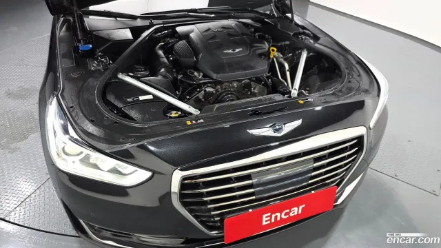 Genesis G90 (EQ900)