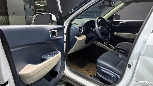 Hyundai Venue