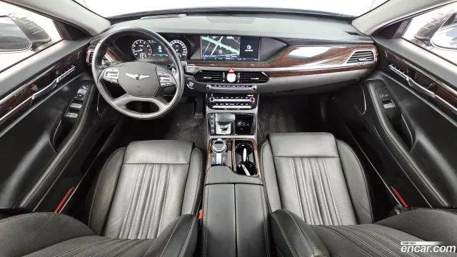 Genesis G90 (EQ900)