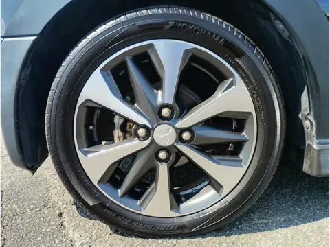 Mitsubishi eK X