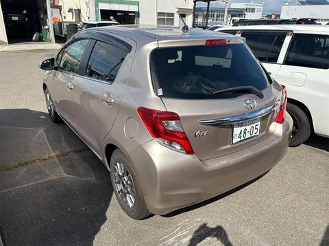 Toyota Yaris (Vitz)
