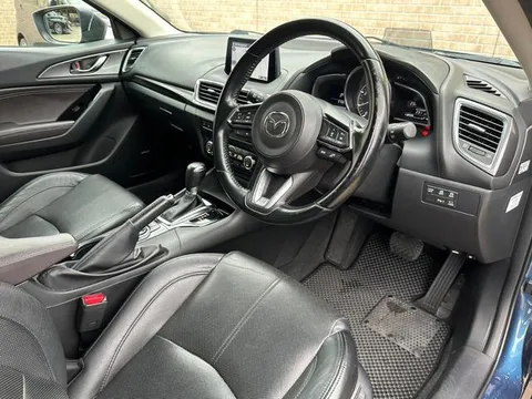 Mazda Axela Sport