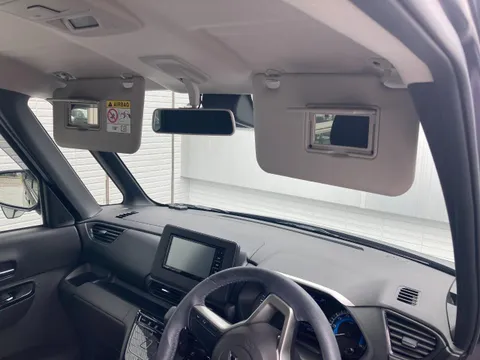 Mitsubishi eK X Space