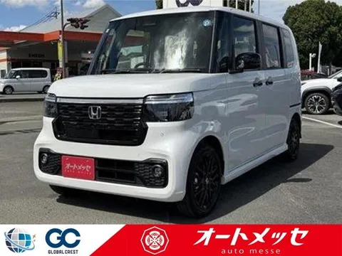 Honda N-BOX Custom