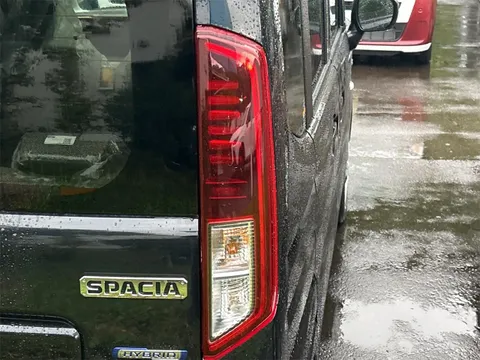 Suzuki Spacia