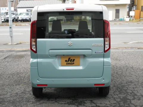 Suzuki Spacia