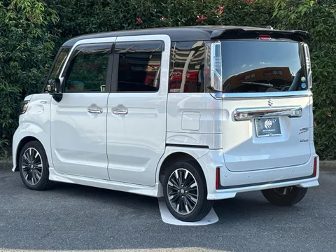 Suzuki Spacia Custom