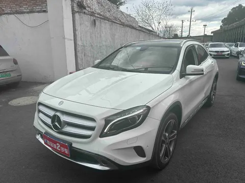 Mercedes-Benz Mercedes-Benz GLA