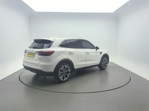 Hongqi HS5