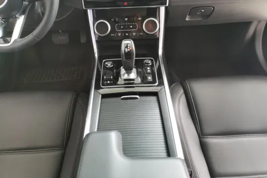 Jaguar XEL