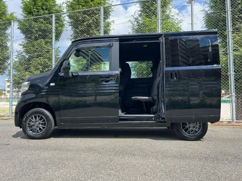 Honda N-VAN Plus Style
