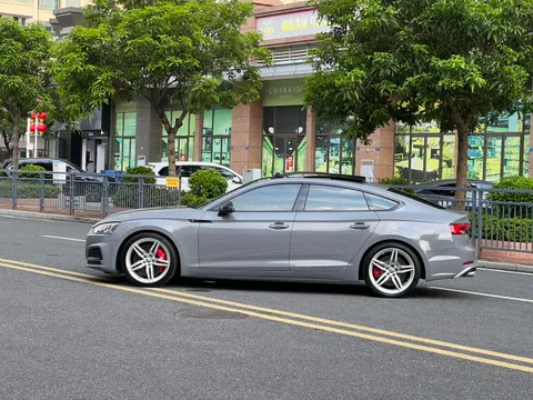 Audi A5