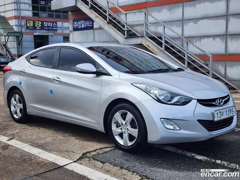 Hyundai Elantra (Avante)