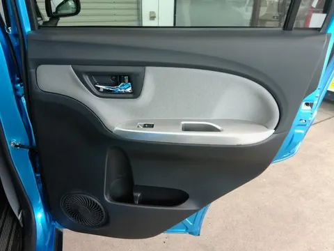 Toyota Pixis Joy