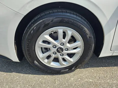 Kia Cerato (K3)