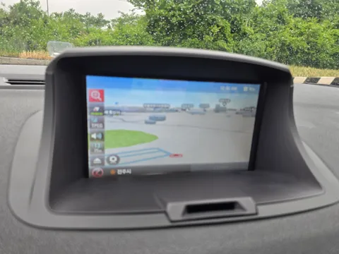 Renault SM3