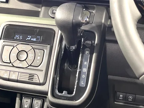 Suzuki Spacia Gear