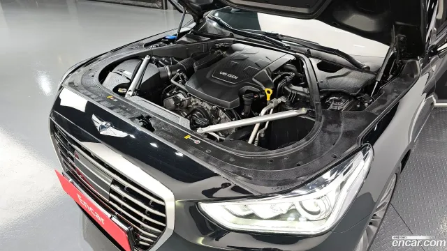 Genesis G90 (EQ900)
