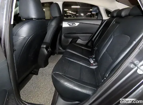 Kia Cerato (K3)
