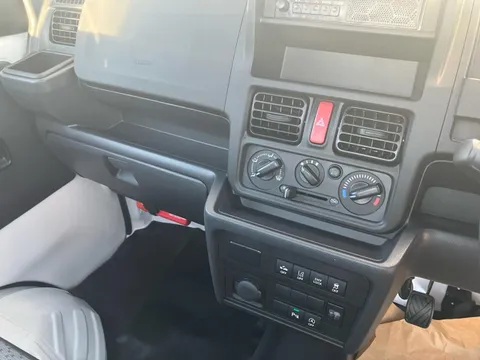 Mitsubishi Minicab Truck