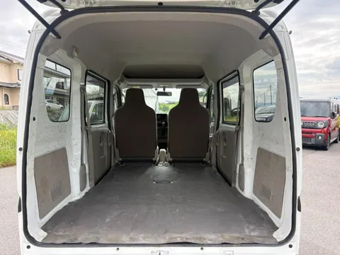 Nissan Clipper