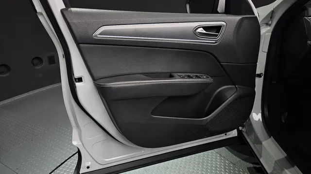 Renault XM3