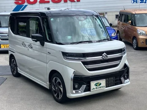 Suzuki Spacia