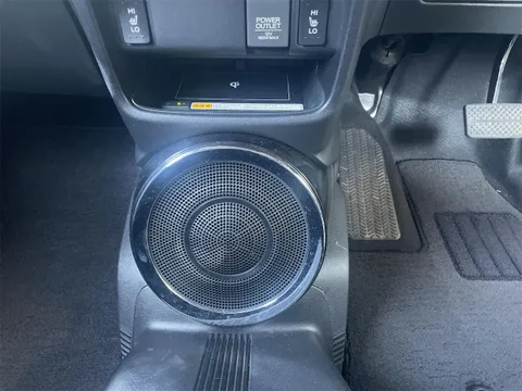 Honda N-BOX Slash