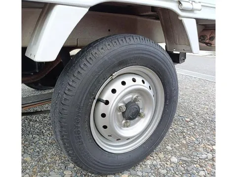 Mazda Scrum Truck