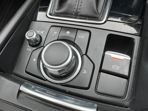 Mazda Axela Sport