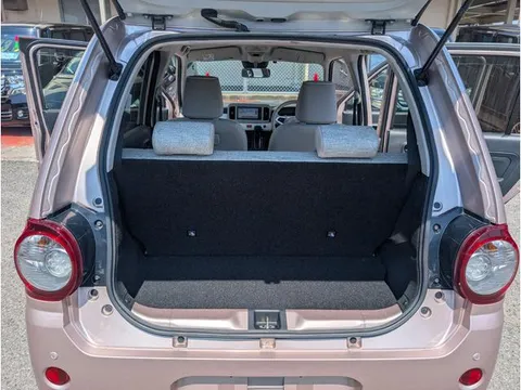 Daihatsu Mira Tocot