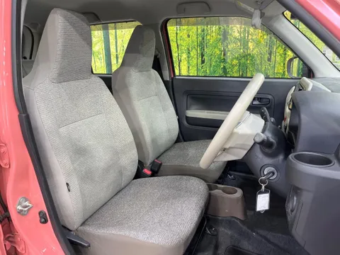 Daihatsu Mira Tocot
