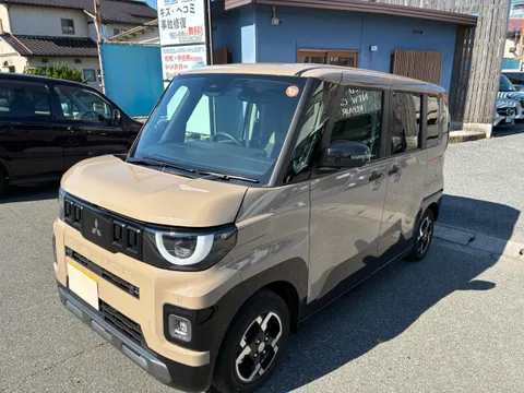 Mitsubishi Delica Mini