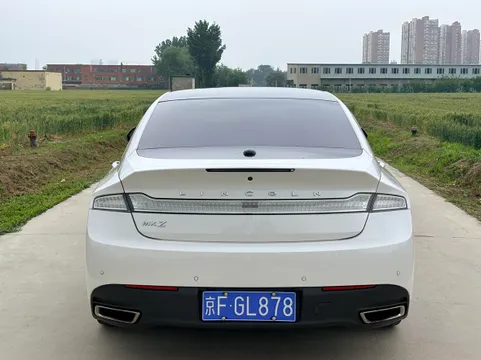 Lincoln MKZ