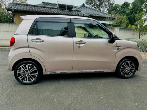 Toyota Pixis Joy