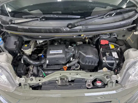 Honda N-BOX Slash