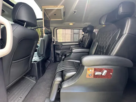 Maxus G10