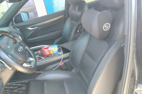 Geely Monjaro