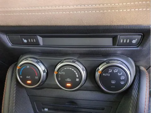 Mazda Mazda2 (Demio)