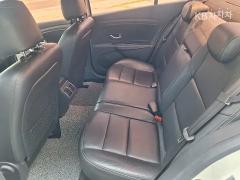 Renault SM3