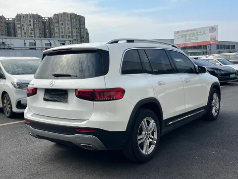 Mercedes-Benz Mercedes-Benz GLB